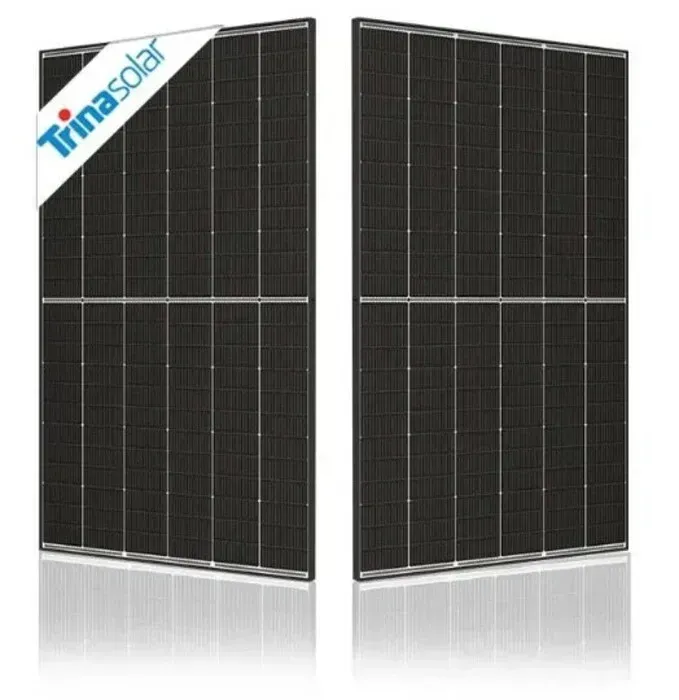 Trina 250W 65" X 39"