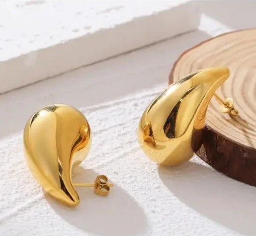 Aretes Bottega