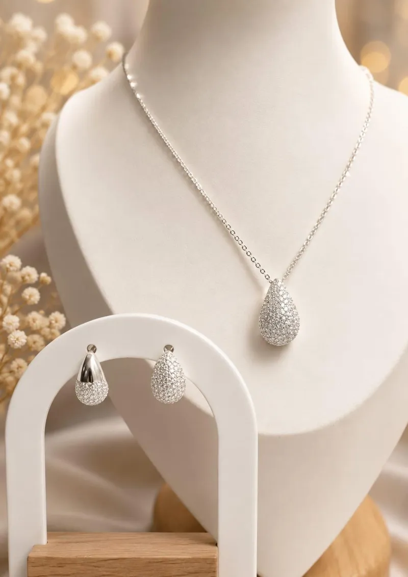 Aretes y Dije Brillo