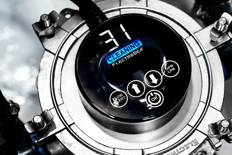 ElectroStrainer Pro control head