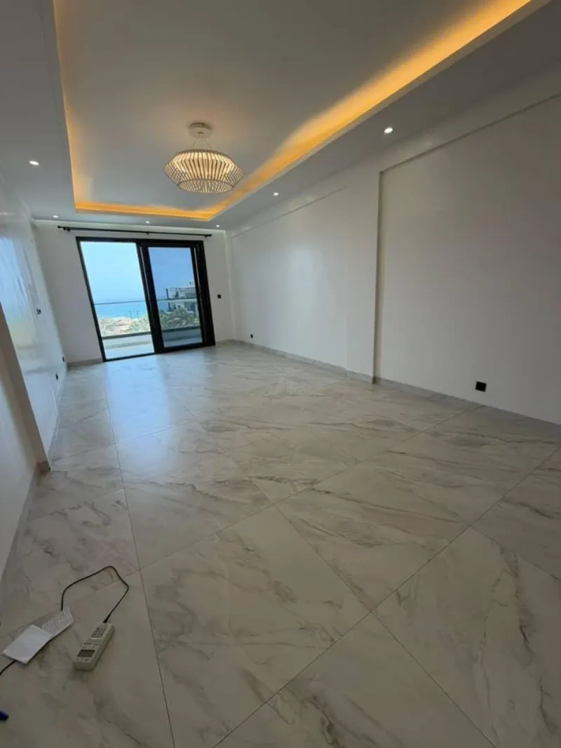 À LOUER - APPARTEMENT F4 vide - Almadies