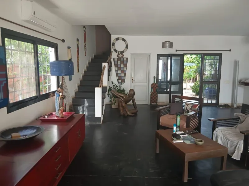 A VENDRE - VILLA - NGAPAROU