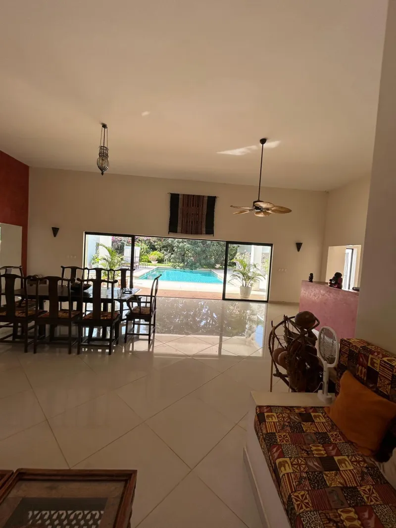 À VENDRE – VILLA - NGUERIGNE BAMBARA