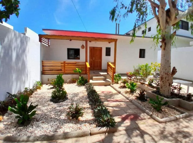 À VENDRE - Villa - Ngaparou