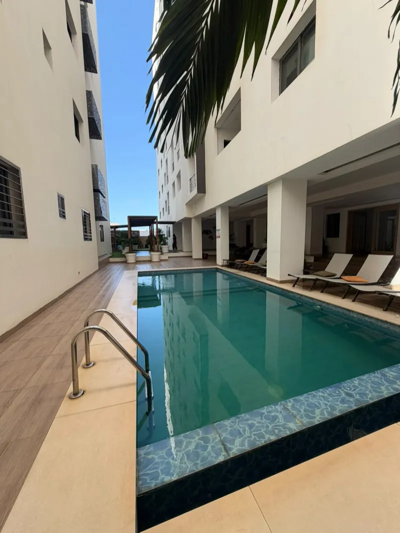 À VENDRE – APPARTEMENT - CORNICHE OUAKAM - VUE MER