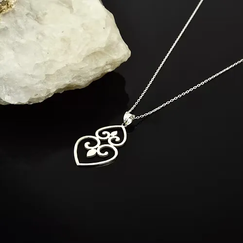 Women's Necklace