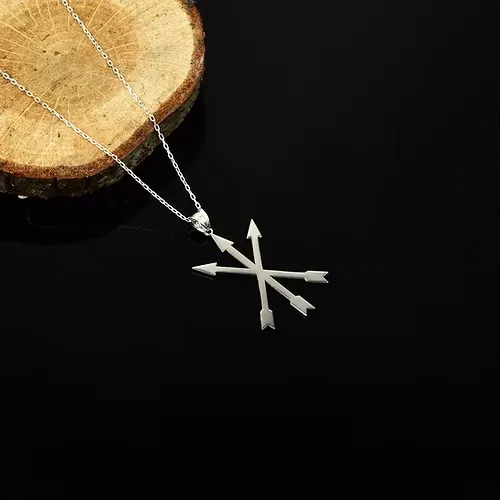 Three Arrows Necklace