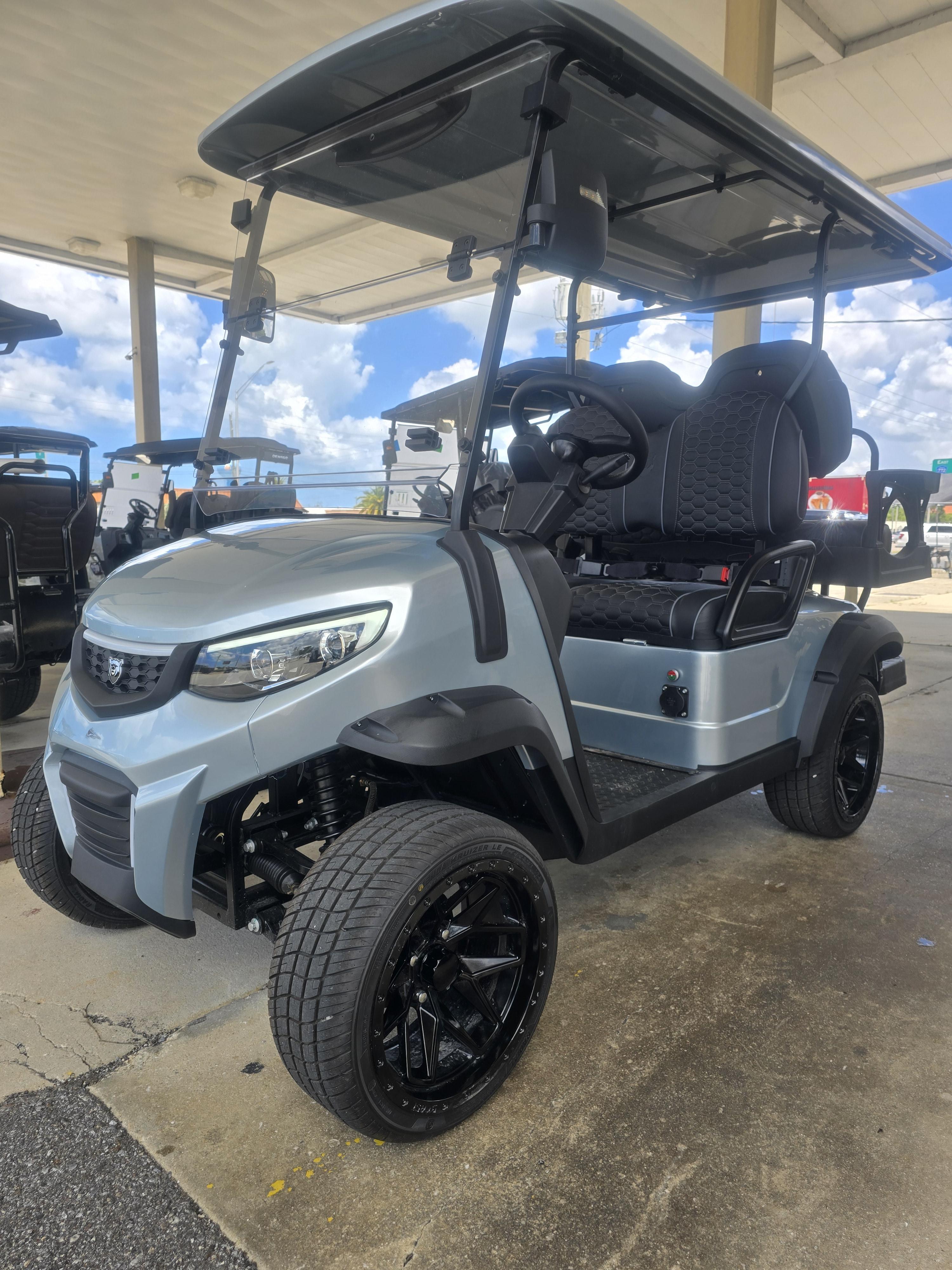 2026 Kodiak MX 2+2 Glacier Blue #1917