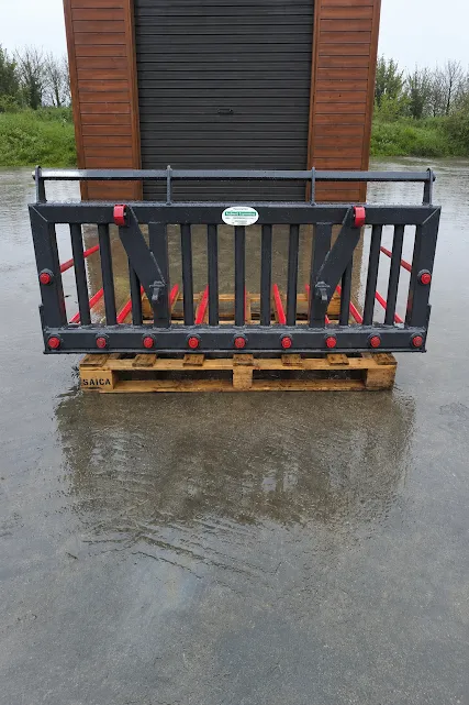 5 ft Euro 8 Muck Fork