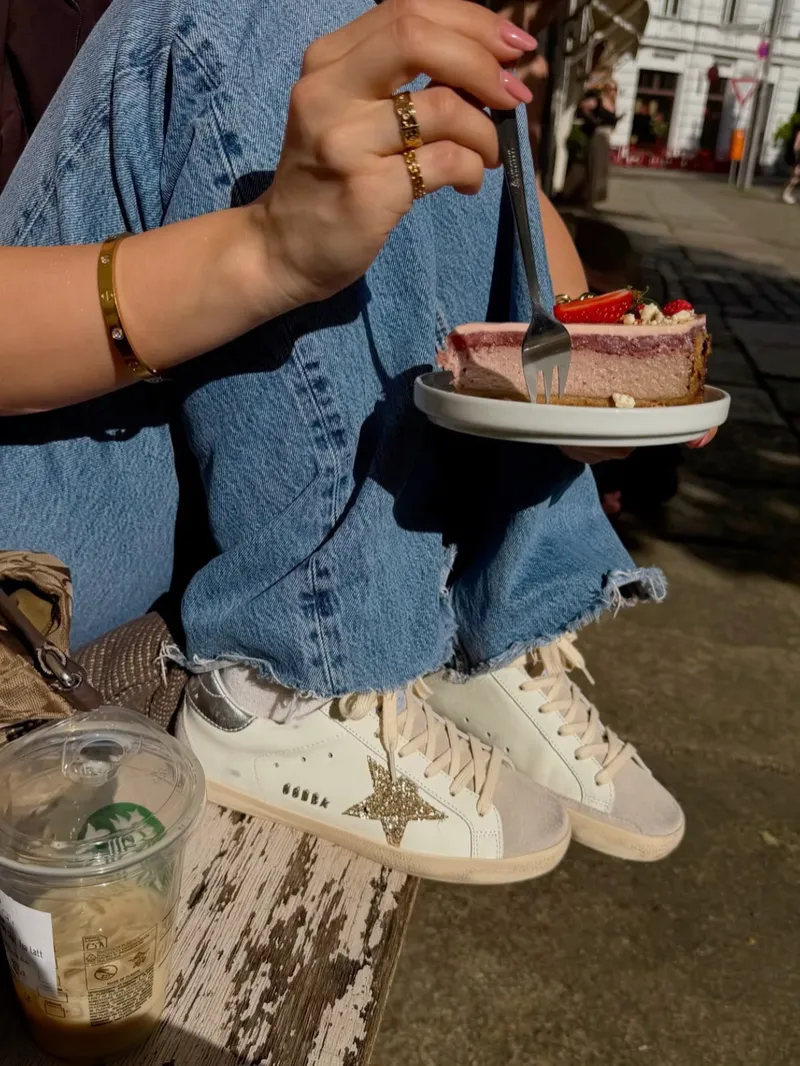 GOLDEN GOOSE WOMEN