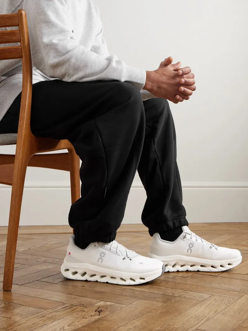 RUNNING SHOES MEN
