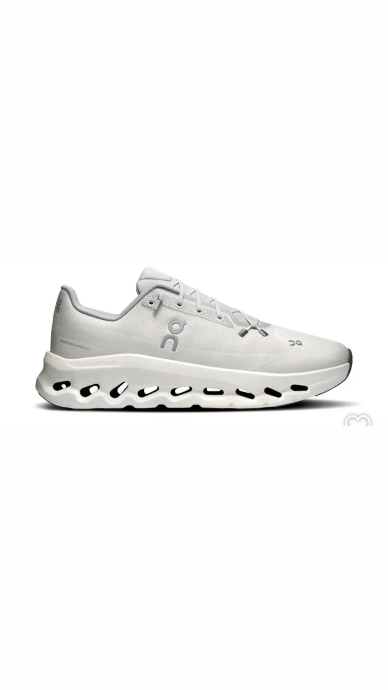 On Cloudtilt sneakers white 