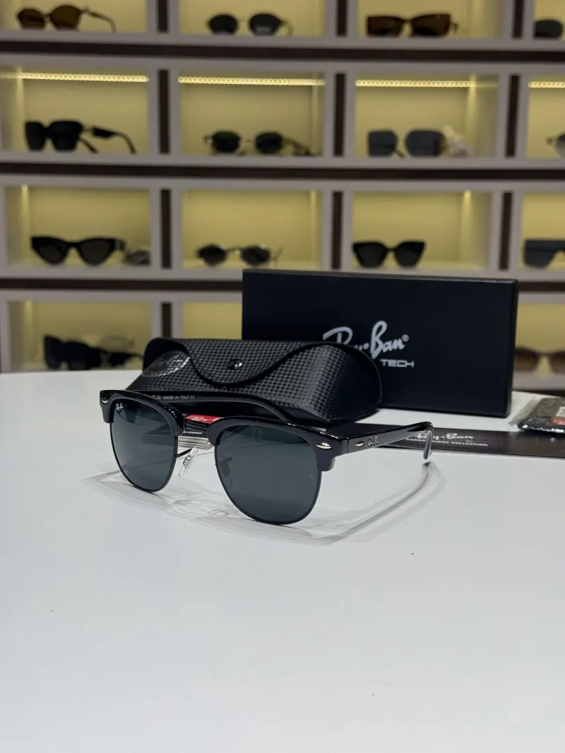 Ray ban