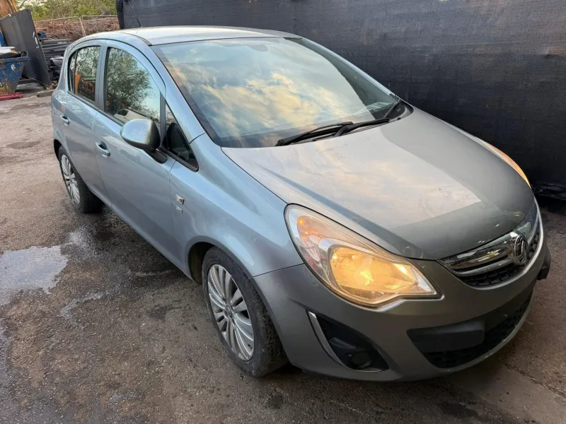 Vauxhall Corsa SE MK3