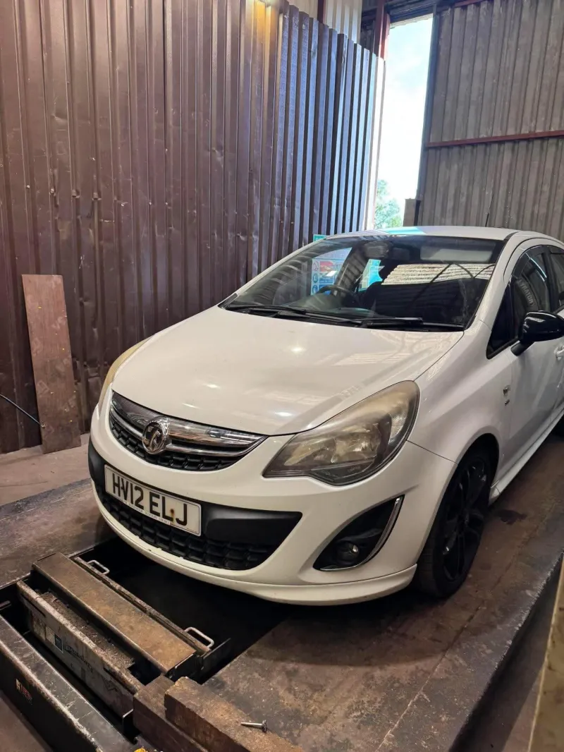 Vauxhall Corsa SRI MK3
