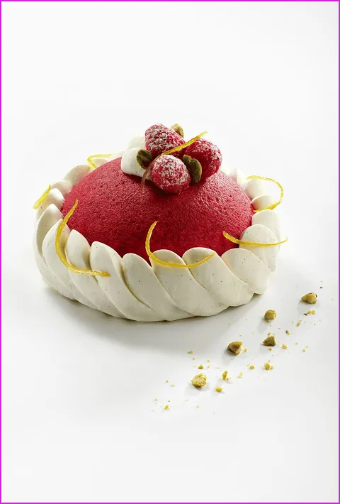 Berry Cloud Pavlova
