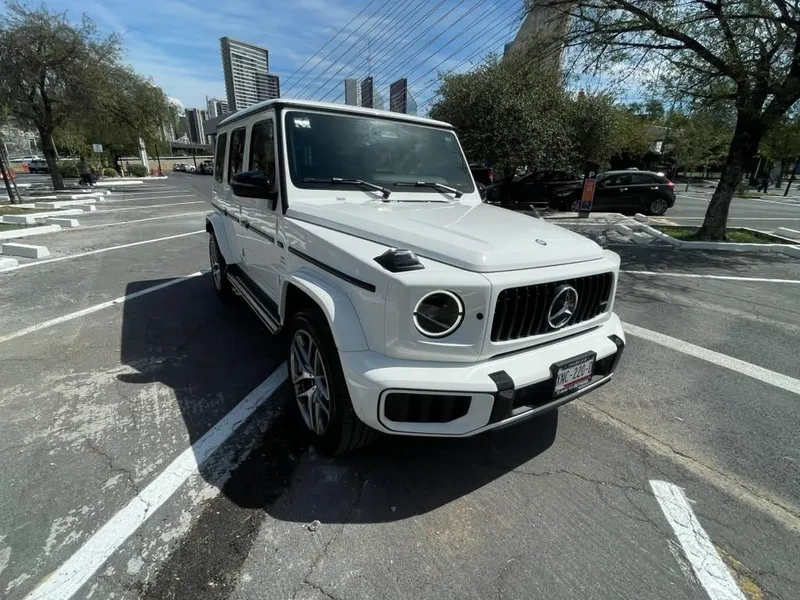 MERCEDES BENZ G63 AMG BITURBO 2025