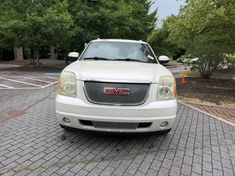 2010 GMC Yukon Denali