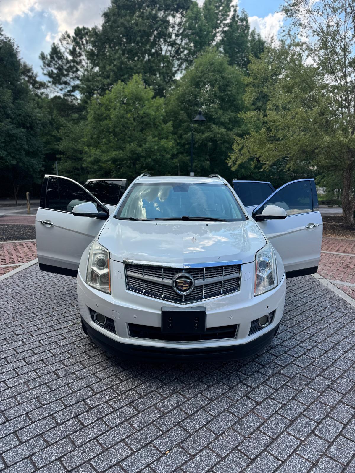 2011 CADILLAC SRX
