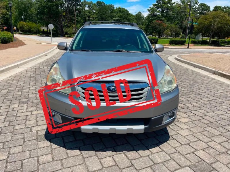 2010 Subaru Outback Limited 