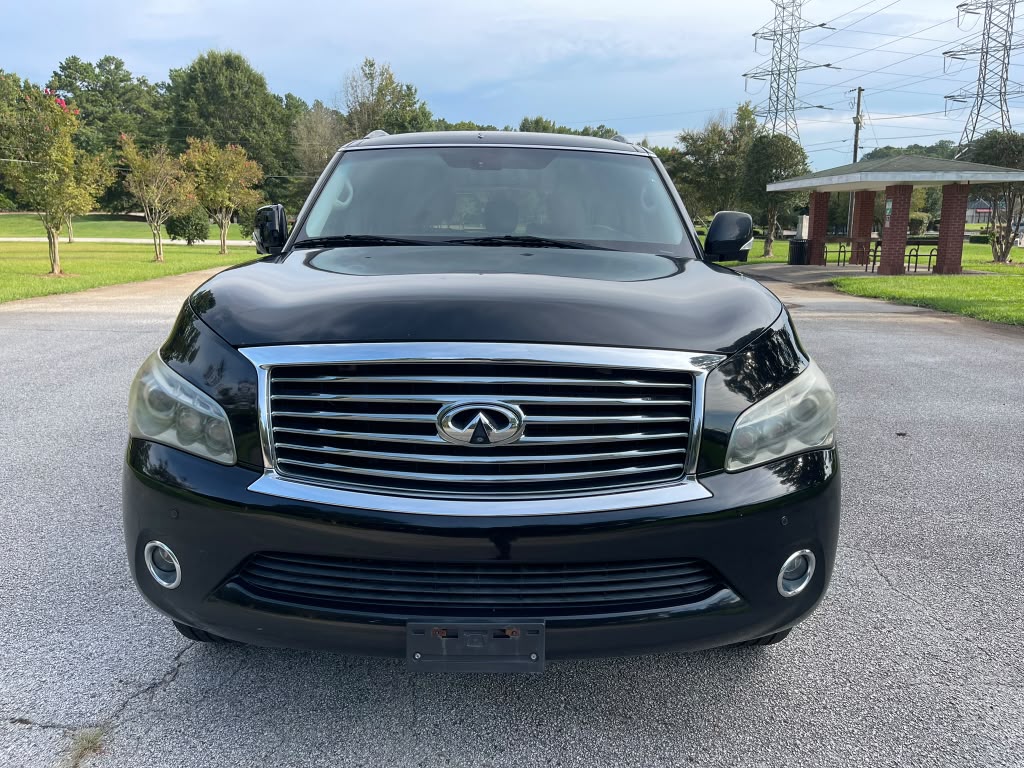 2011 INFINITI QX56