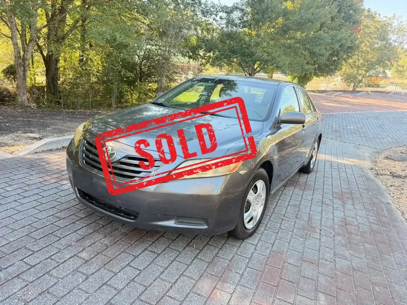 2009 TOYOTA CAMRY LE