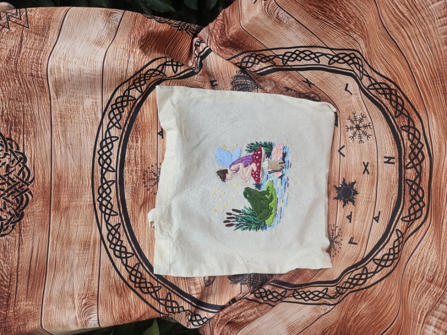 Fairy and frog tote