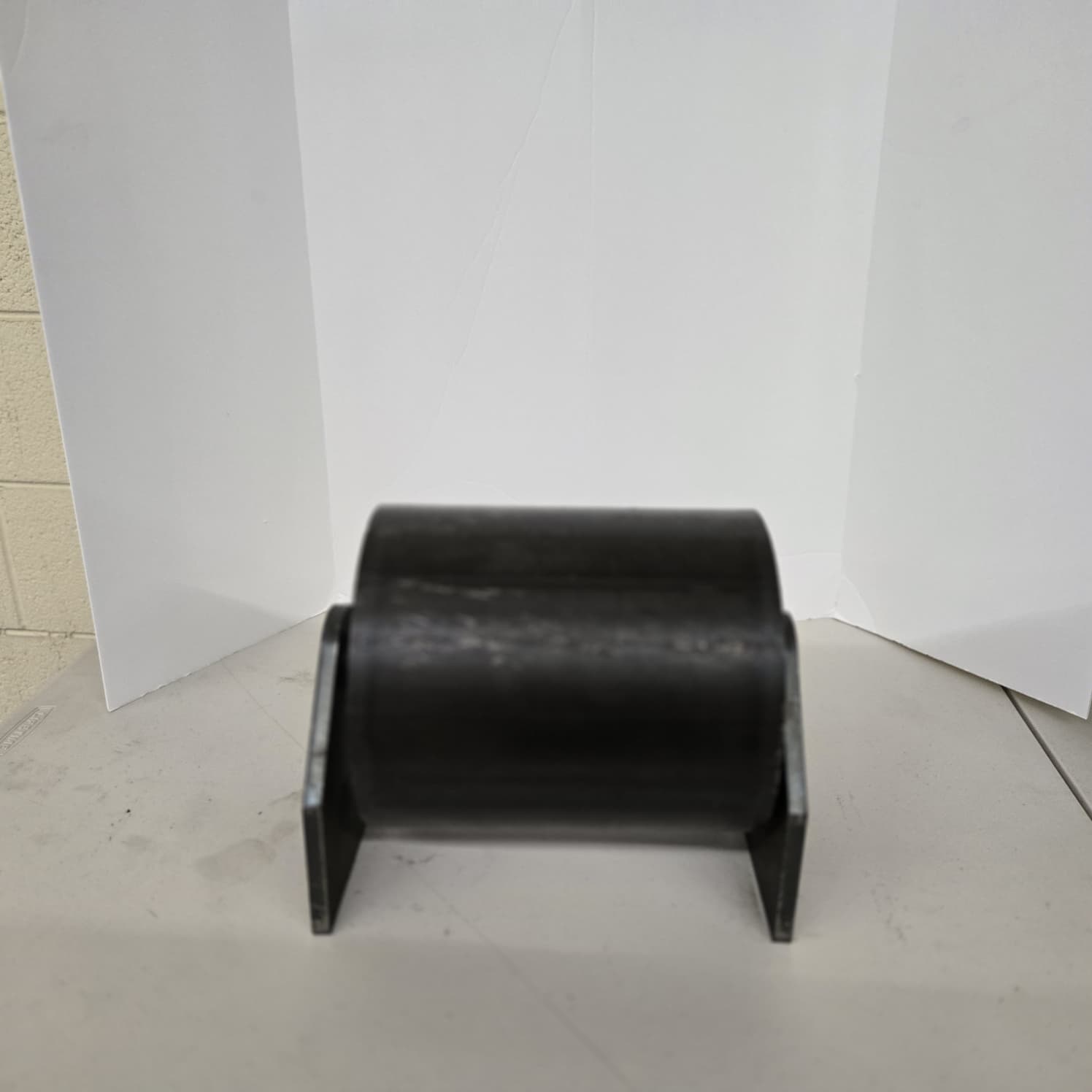 8" x 10" Heavy-Duty Ground Roller with Shaft & Side Plates – Roll-Off Dumpster & Trailer Repair