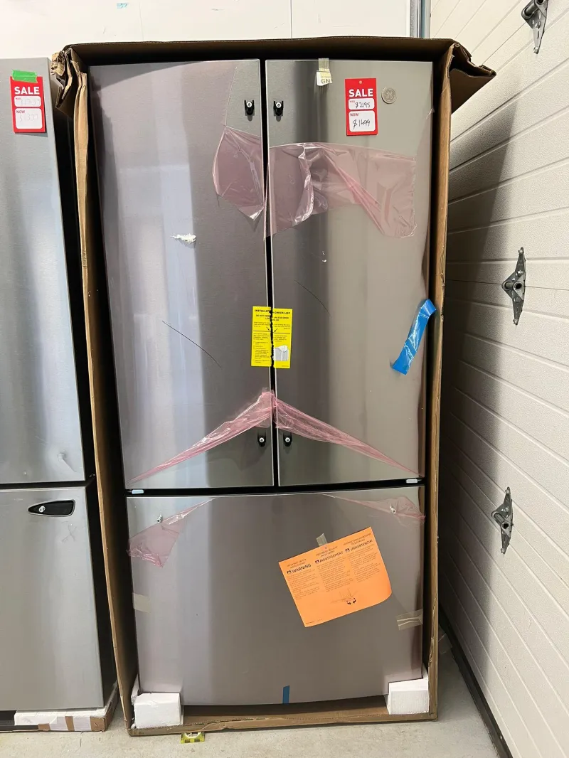 GE GNE25JYKJFFS 24.7 Cu.Ft French Door Fridge – Ice Maker, Internal Water Dispenser, Stainless Steel