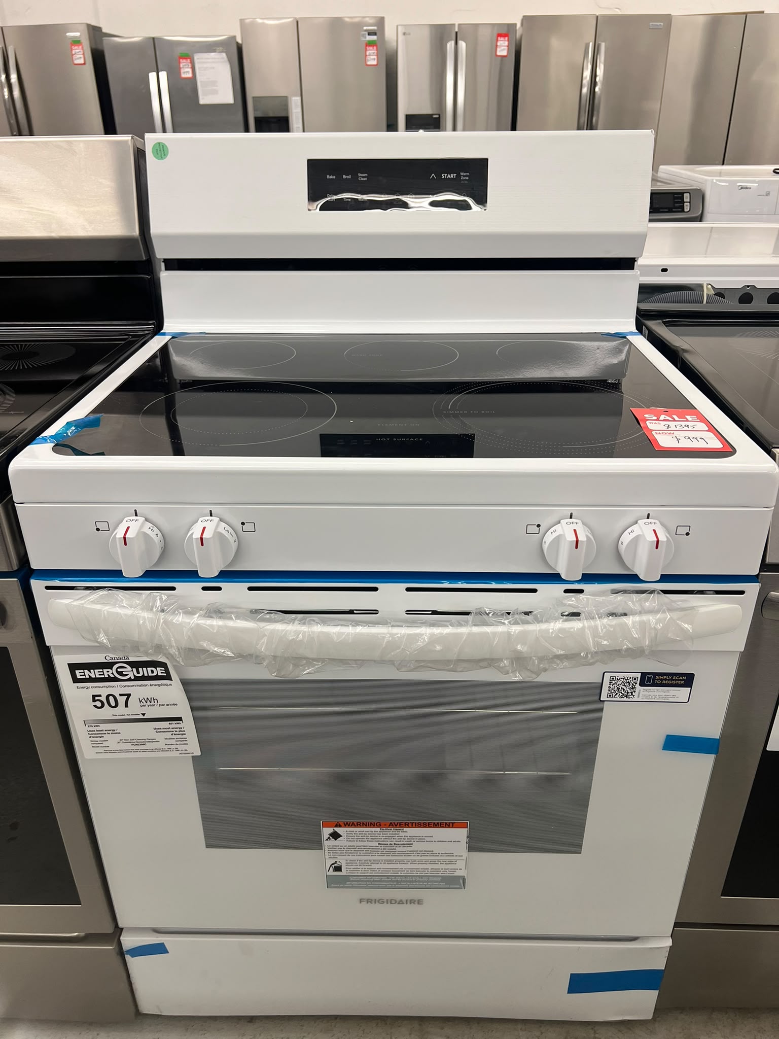 Frigidaire FCRE306CAWJ 30" 5.3 Cu. Ft. Electric Range with EvenTemp® | White