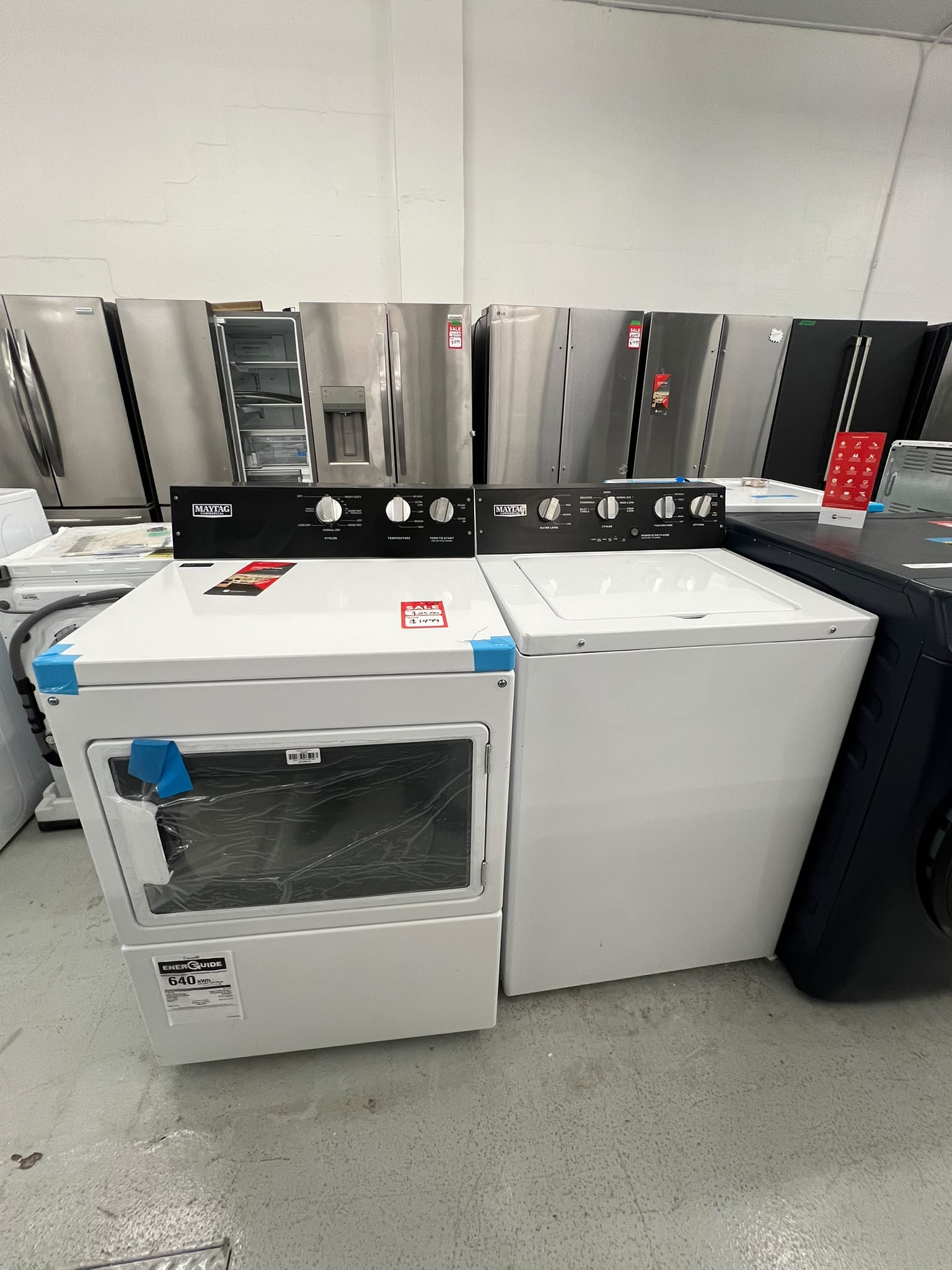 Maytag MVWP585GW 4.0 Cu. Ft. Washer & YMEDP586GW 7.4 Cu. Ft. Electric Dryer Set