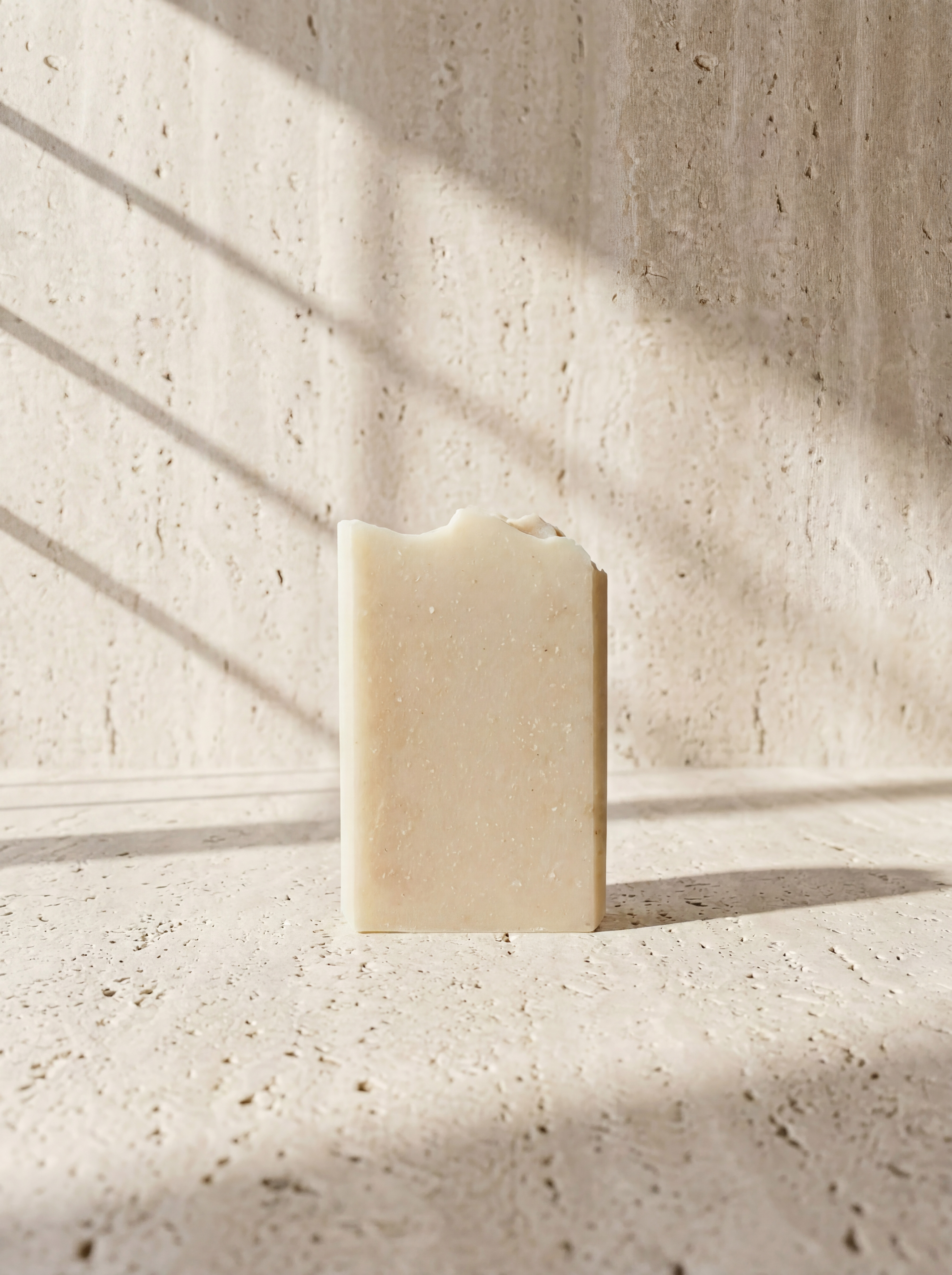 Kaolin & Colloidal Oat Soothing Treatment Bar