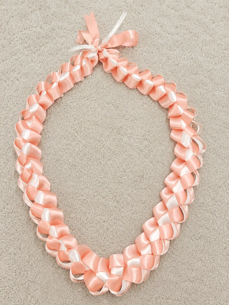 Ribbon Lei Collection → Colección de Leis con Listón