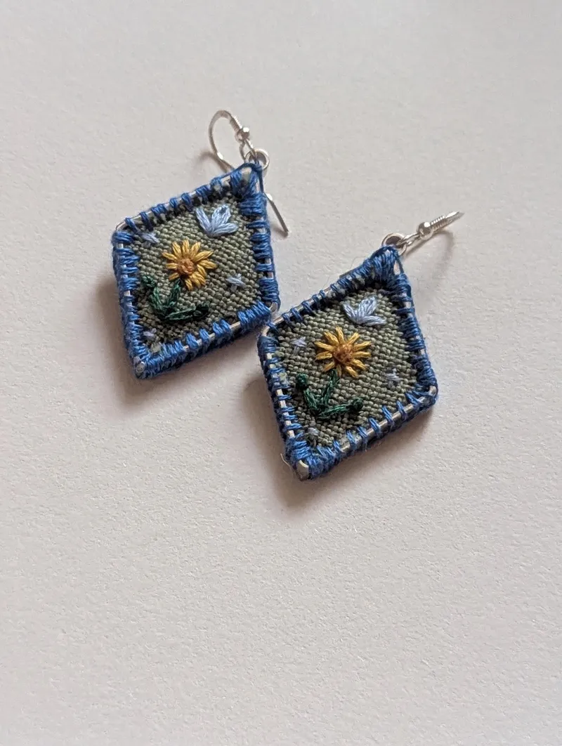 Diamond Floral Earrings, Design 1