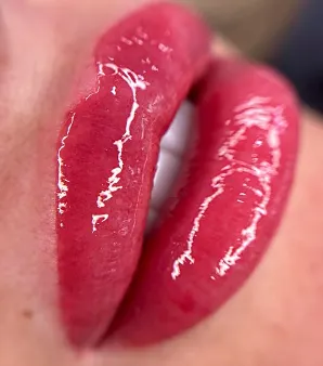 Lip Blushing