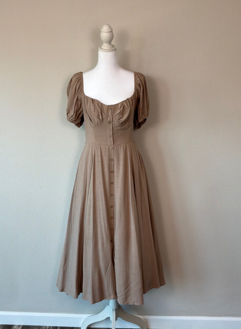 Ari taupe midi dress