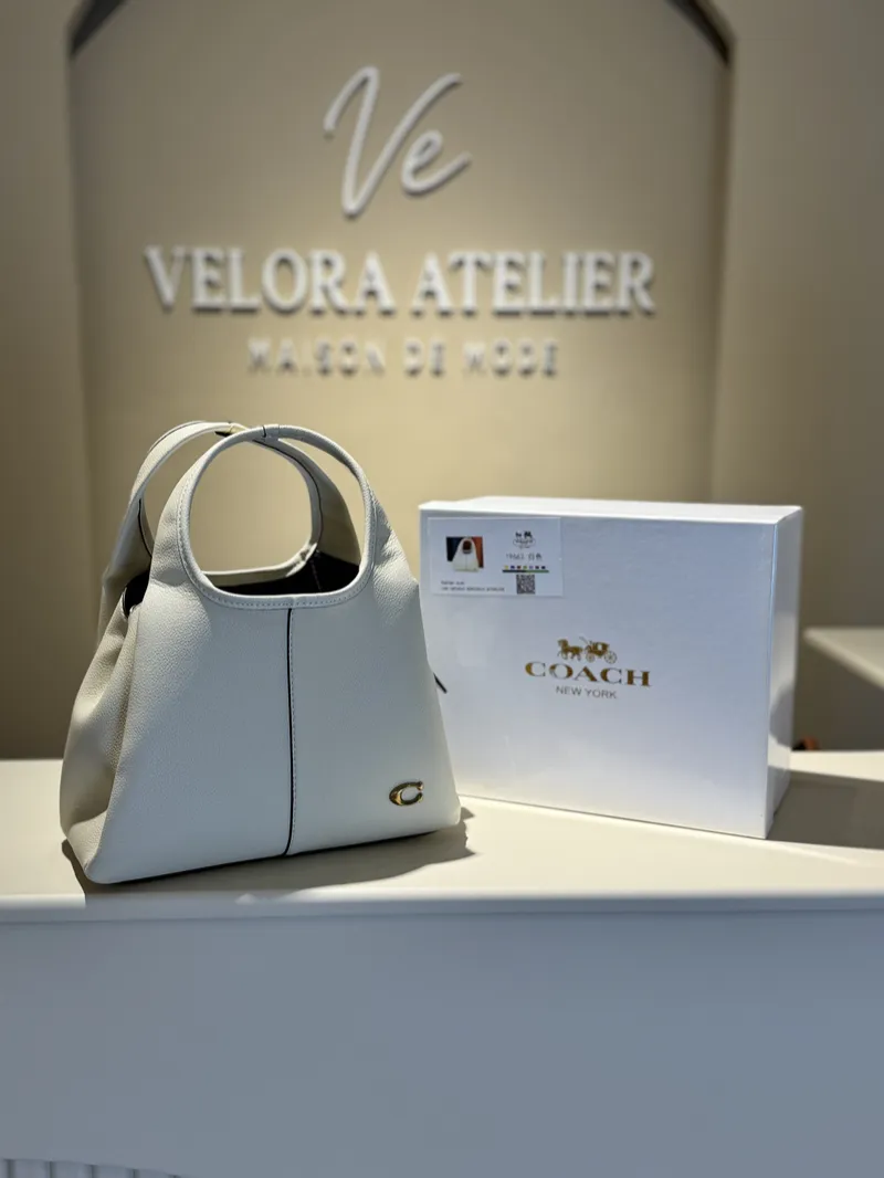 Coach Lana Shoulder Bag Super Master with Package (White) 