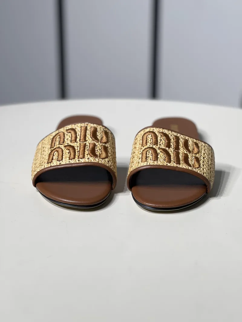 Miu Miu Logo-Patch Raffia Slide Slippers