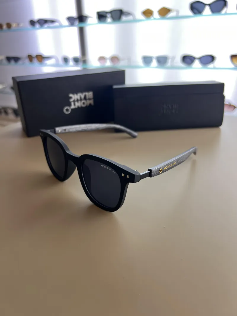 Mont Blanc - Black Frame 