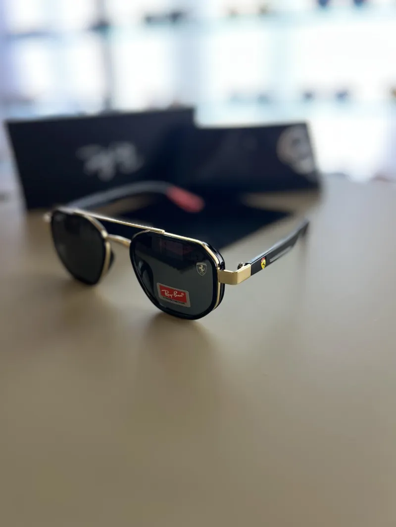 Rayban - Ferrari 3675