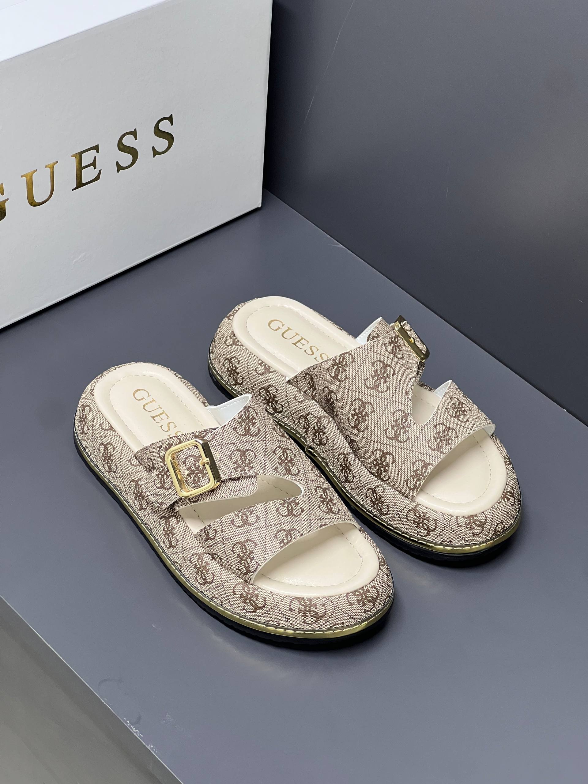 Guess Leather Beige Slippers 