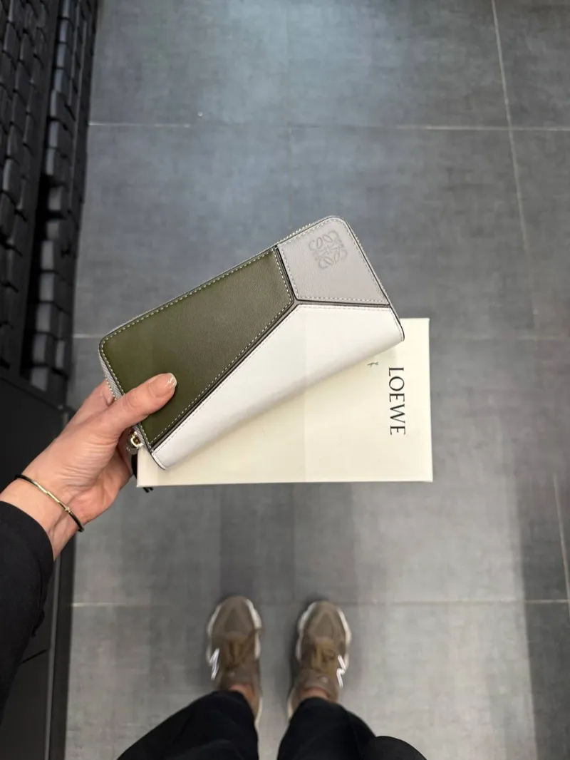 Loewe Multi-tone Green Puzzle Zip Wallet