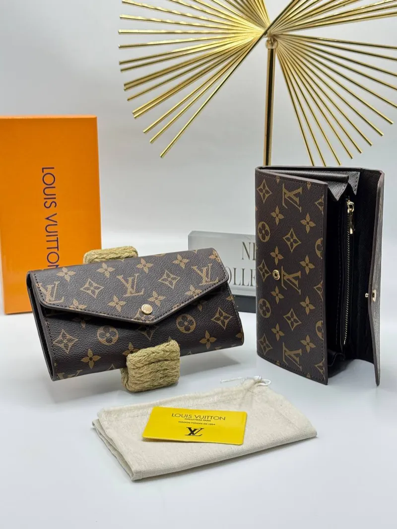 Louis Vuitton Sarah Wallet