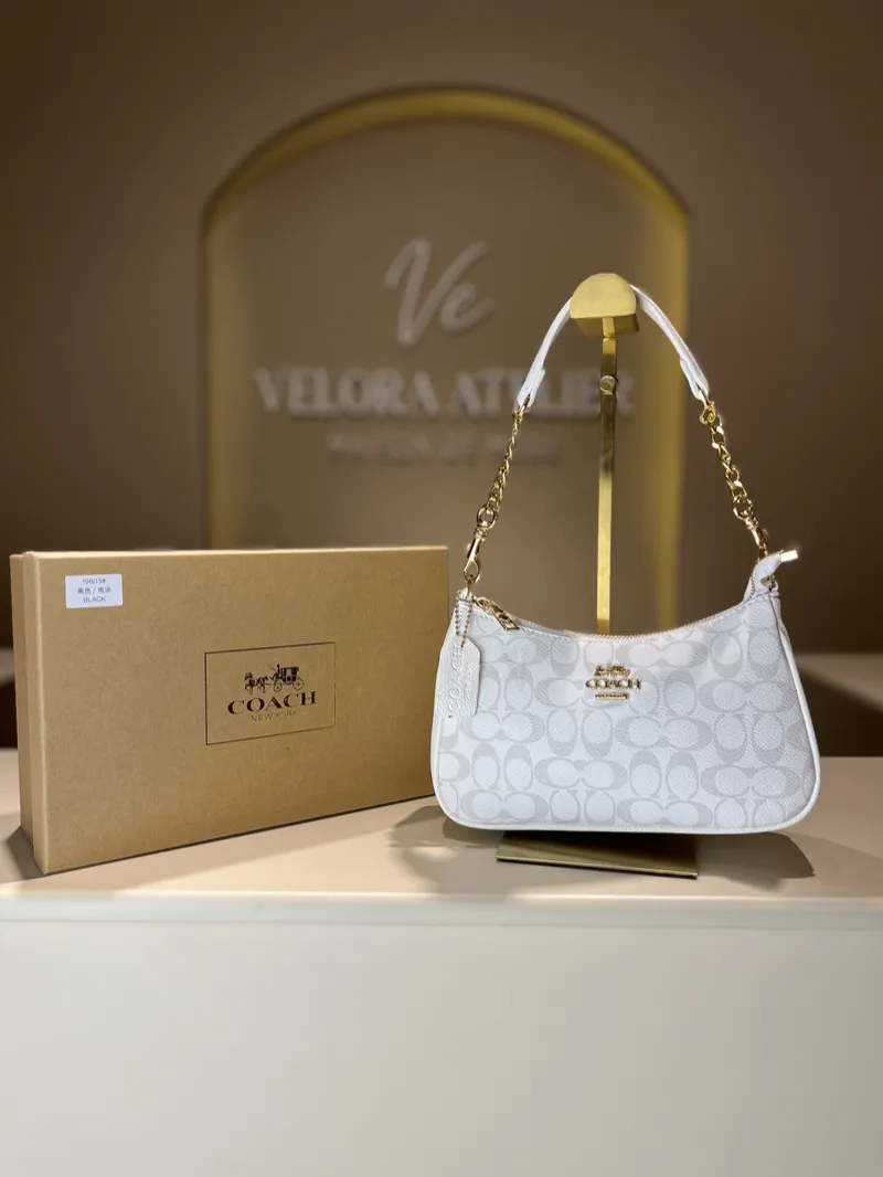 Coach Teri CV9 White Shoulder Bag 
