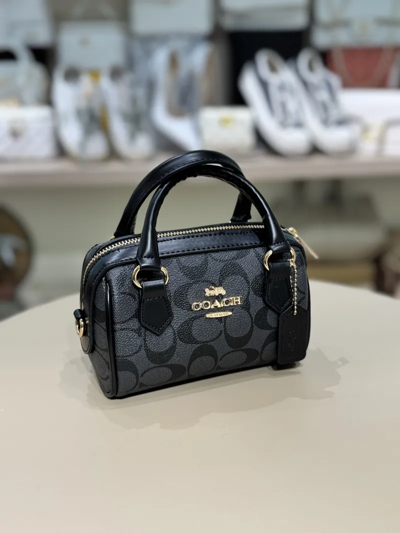Coach - Speedy Mini Size Navy blue 