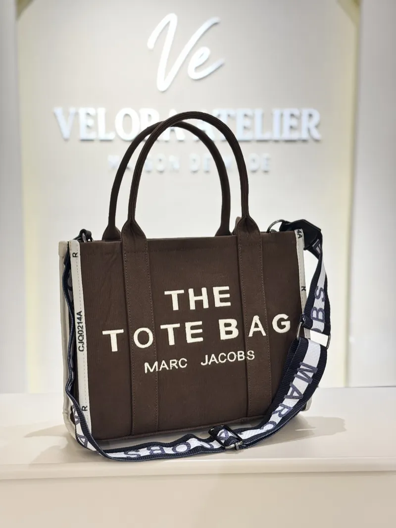 Marc Jacobs Tote Bag Brown 
