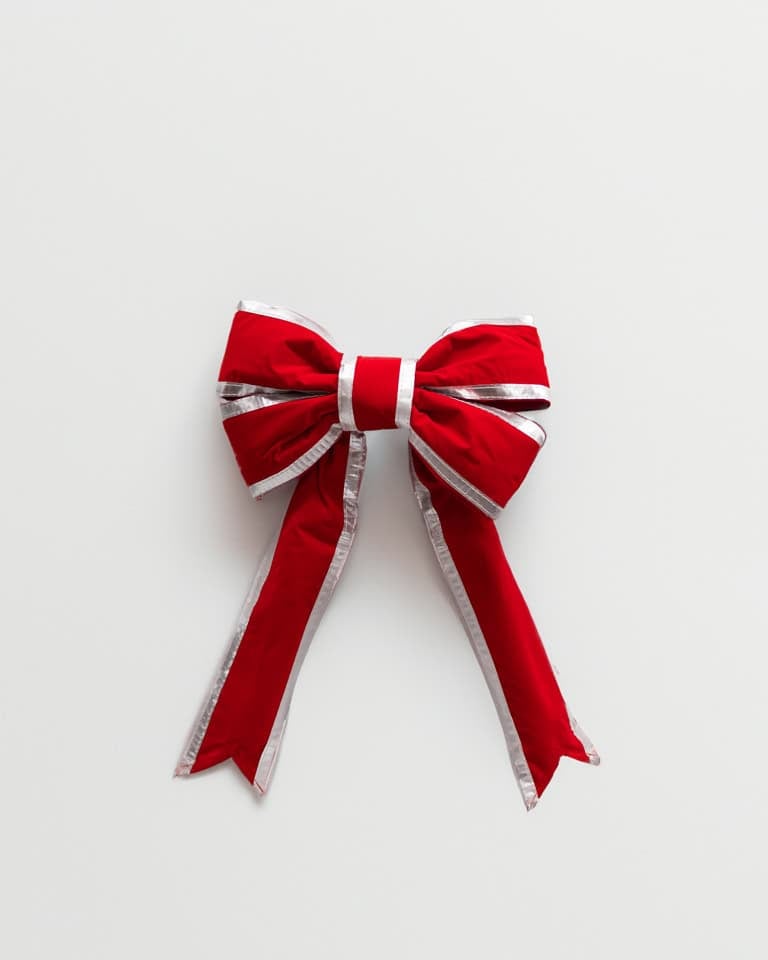 12" Bow Red Silver Trim