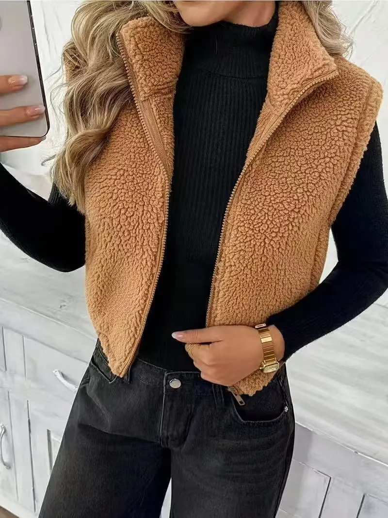 The Fireside Fleece Vest – Teddy Zip-Up Cropped Vest