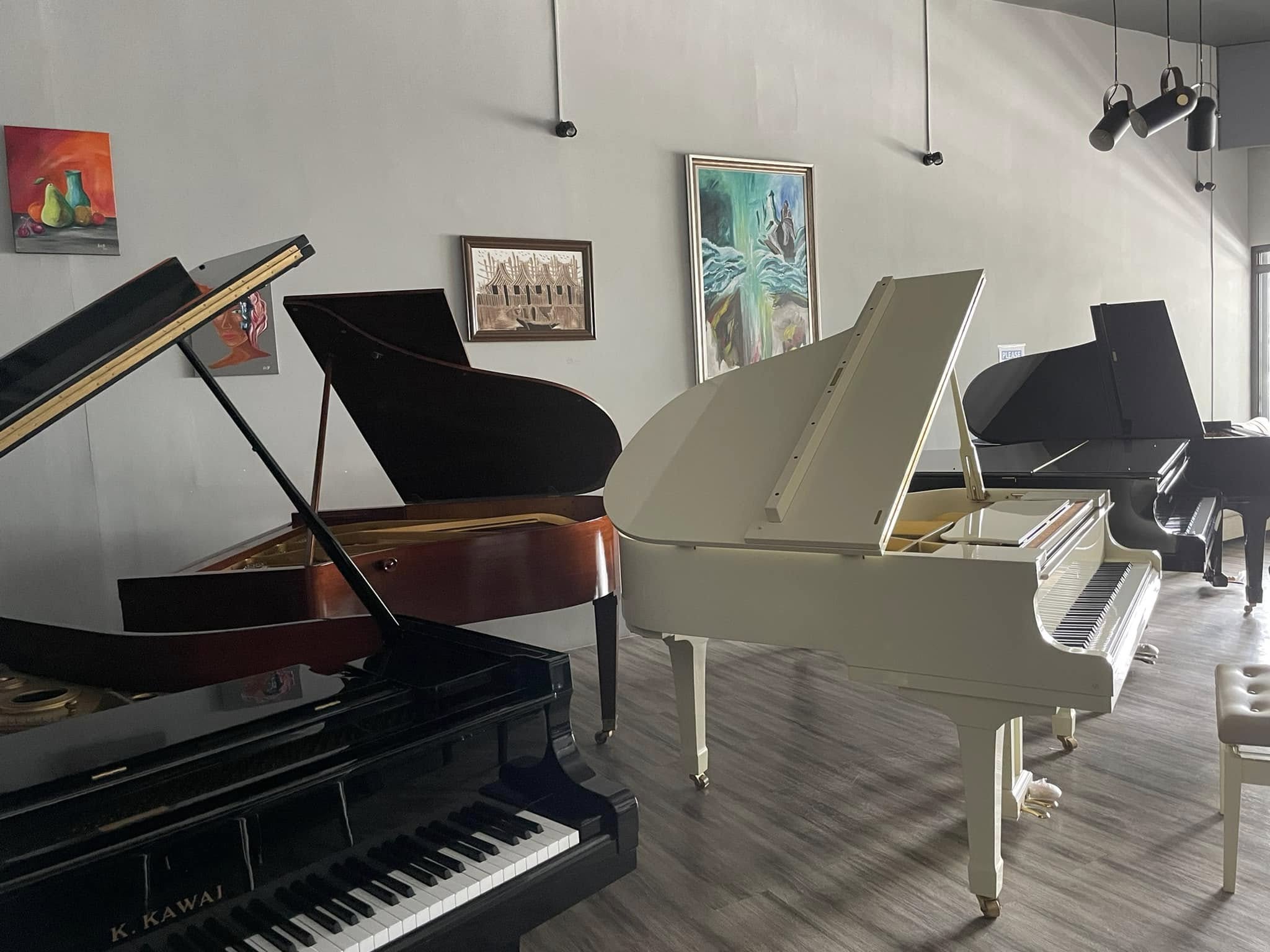 Kawai Grand and Upright piano