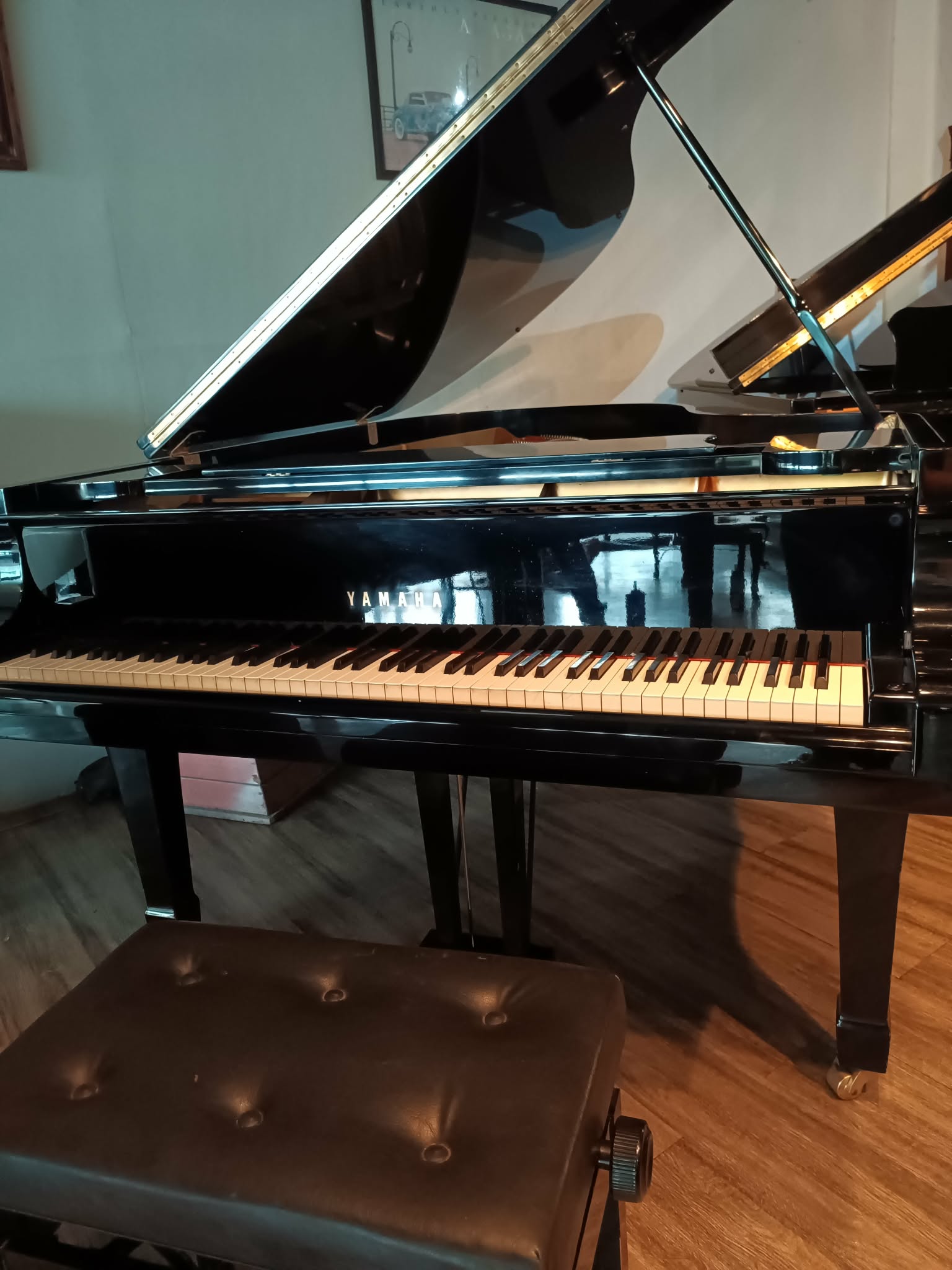 Yamaha Grand Piano G5-1633442